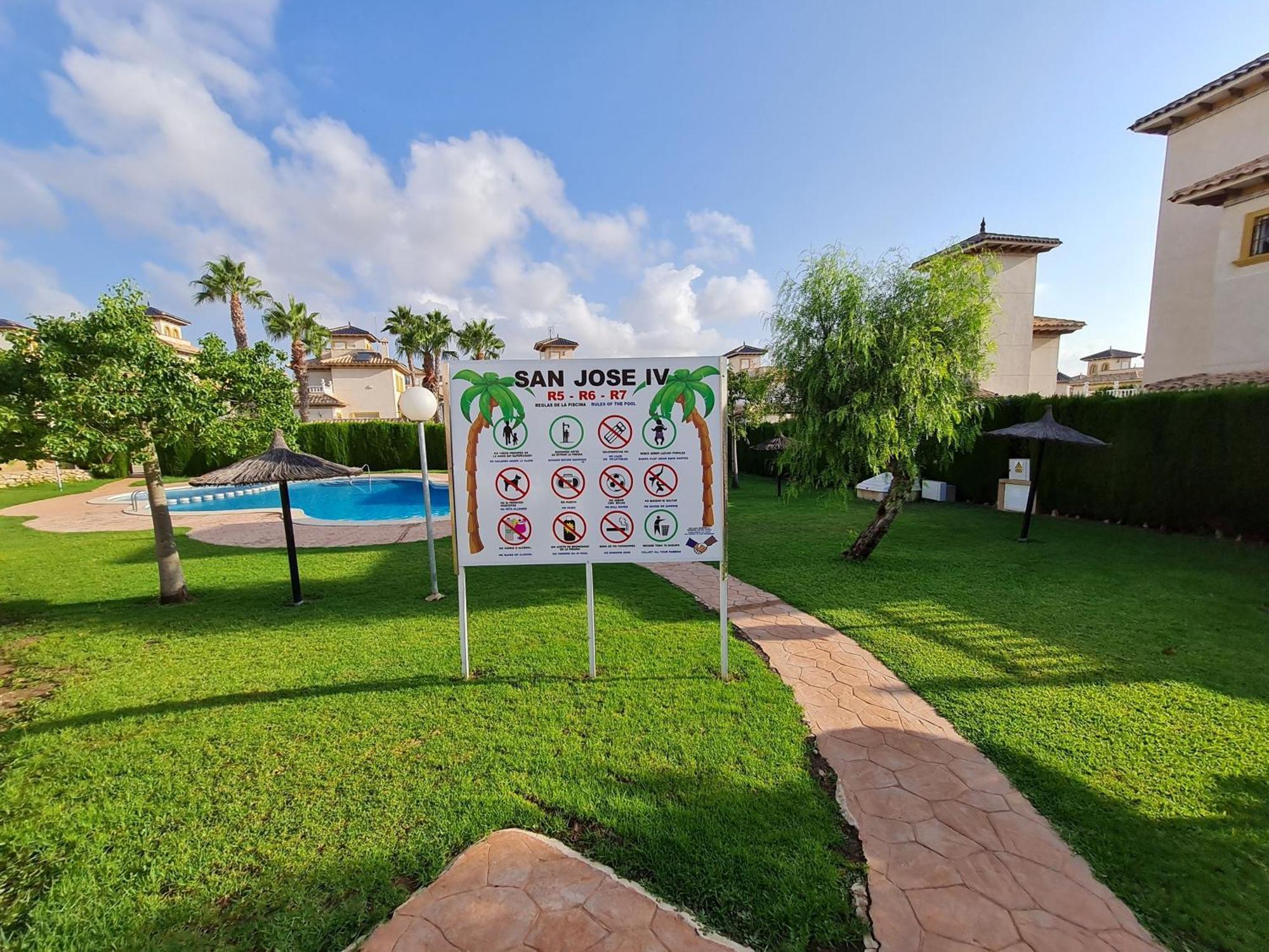 Schoenes Ferienhaus Casa Juan Mit Pool Dehesa de Campoamor  외부 사진